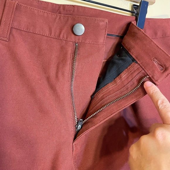 Lululemon Straight-Leg Pants - Picture 3 of 11